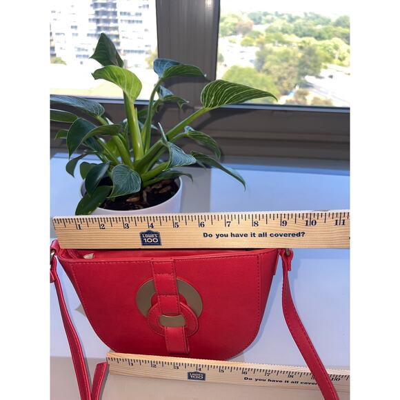 Eco-Friendly Coral Crossbody Purse - 100% Recycled Polyester Lining - Picture 3 of 10